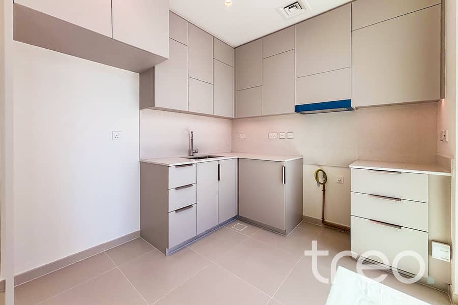 4 Bliss 2 Kitchen. jpg