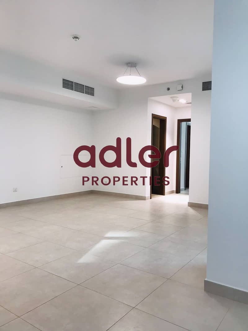 8 461488cd-8862-4457-8f90-aed5bd3118da. jpg