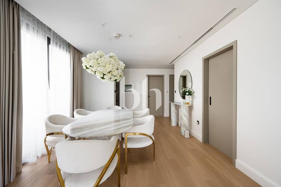 3 images image img