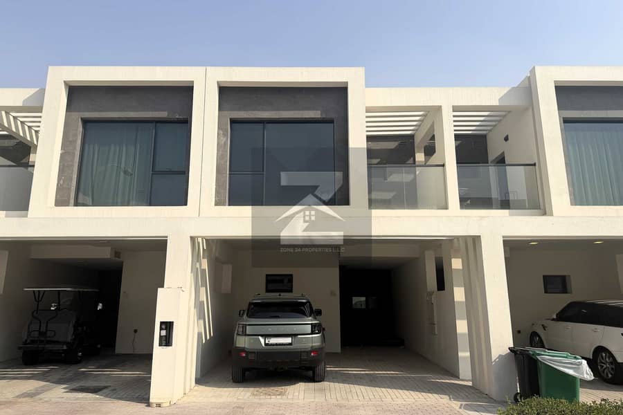 Brand New | Back-to-Back | Luxury Living Brand New | Back-to-Back | Luxury Living