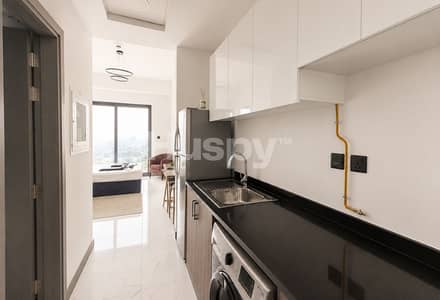 Studio zum Miete in Rukan, Dubai - Wohnung in Rukan，Rukan Tower，Tower A, 40000 AED - 16503771