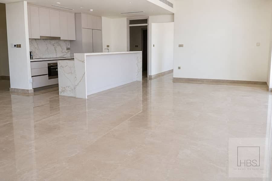 6 Beach Mansion11. png