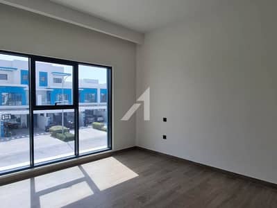 5 Camere Townhouse in vendita a DAMAC Lagoons, Dubai - image_0 5 Camere Townhouse in vendita a DAMAC Lagoons, Dubai - image_0