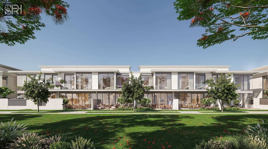 65 Townhouse_6Plex Type A_Back View_With Fance_8K. jpg