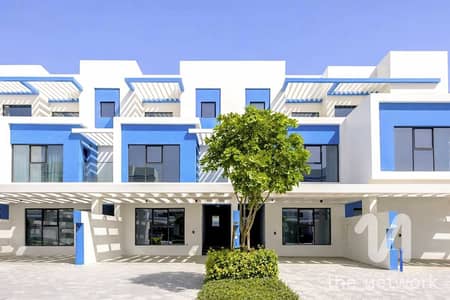4 habitaciones Townhouse para en Alquiler en DAMAC Lagoons, Dubai - Casa adosada en DAMAC Lagoons，Santorini, 4 dormitorios, 145000 AED - 16395387