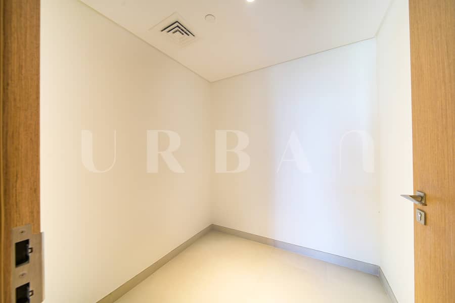14 ADU00036. JPG