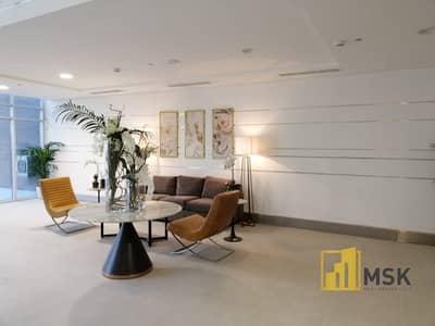 Luxurious Ready To Move In 2 bed Apartment Near to Metro. Luxurious Ready To Move In 2 bed Apartment Near to Metro.