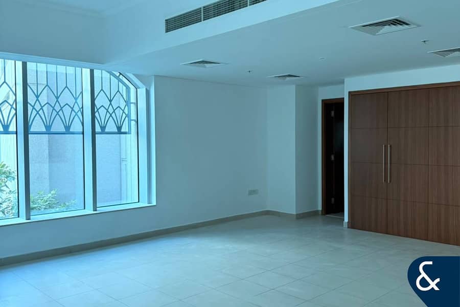 Largest Studio | Emaar | Low Floor | Vacant Largest Studio | Emaar | Low Floor | Vacant