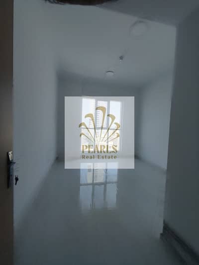 2 habitaciones Apartamento para en Alquiler en Corniche Ajman, Ajman - WhatsApp Image 2026-09-14 at 1.49. 49 PM. jpeg 2 habitaciones Apartamento para en Alquiler en Corniche Ajman, Ajman - WhatsApp Image 2026-09-14 at 1.49. 49 PM. jpeg