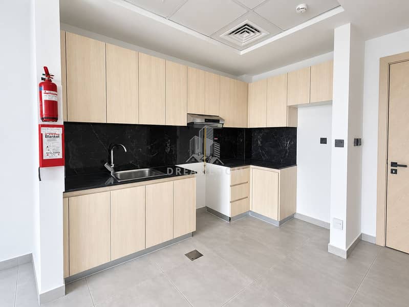4 Kitchen. png