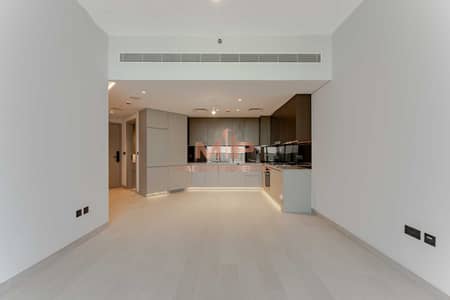 1 Bedroom Flat for Rent in Business Bay, Dubai - DSC05445-HDR. jpg