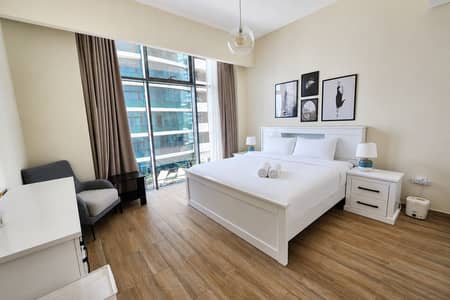 1 Bedroom Flat for Rent in Downtown Dubai, Dubai - Fully Furnished | Near to Dubai Mall | Available