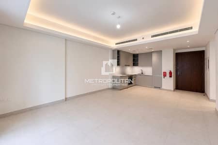 1 Bedroom Apartment for Rent in Madinat Jumeirah Living, Dubai - Kitchen Appliances | Ready To Move | Top Floor