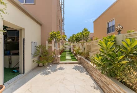 4 Schlafzimmer Townhouse zum Miete in Villanova, Dubai - Reihenhaus in Villanova,Amaranta,Amaranta B, 4 schlafzimmer, 180000 AED - 16506350 4 Schlafzimmer Townhouse zum Miete in Villanova, Dubai - Reihenhaus in Villanova,Amaranta,Amaranta B, 4 schlafzimmer, 180000 AED - 16506350