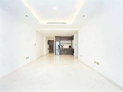 1 Camera Appartamento in vendita a Dubai Harbour, Dubai - Appartamento a Dubai Harbour，Emaar Beachfront，Palace Beach Residence，Palace Beach Residence Tower 2, 1 camera da letto, 2400000 AED - 15899373
