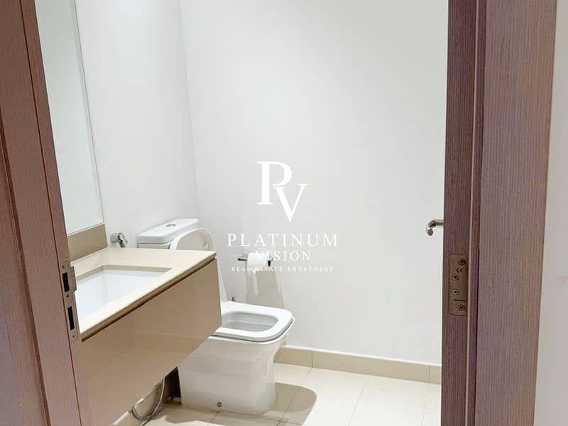6 bath. jpg