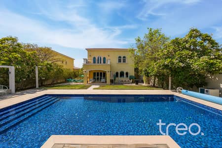 4 Schlafzimmer Villa zum Verkauf in Jumeirah Park, Dubai - Watermarked-8. jpg