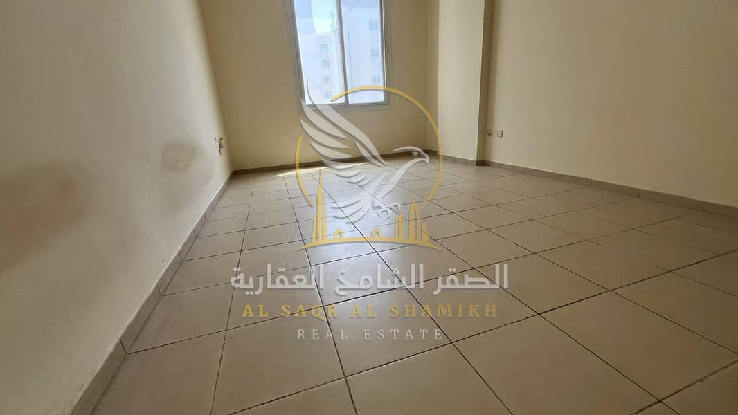 2 apartment-for-rent-2-bedroom-alqlyaa-alsharqa-living-room-05. jpg