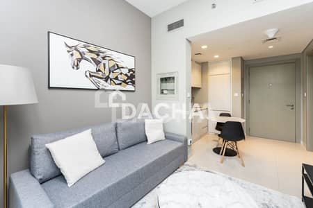 1 Bedroom Apartment for Sale in Business Bay, Dubai - Vacant | Fully furnsihed | Exclusive | Low floor