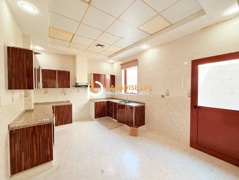 8 5bhk (5). jpeg