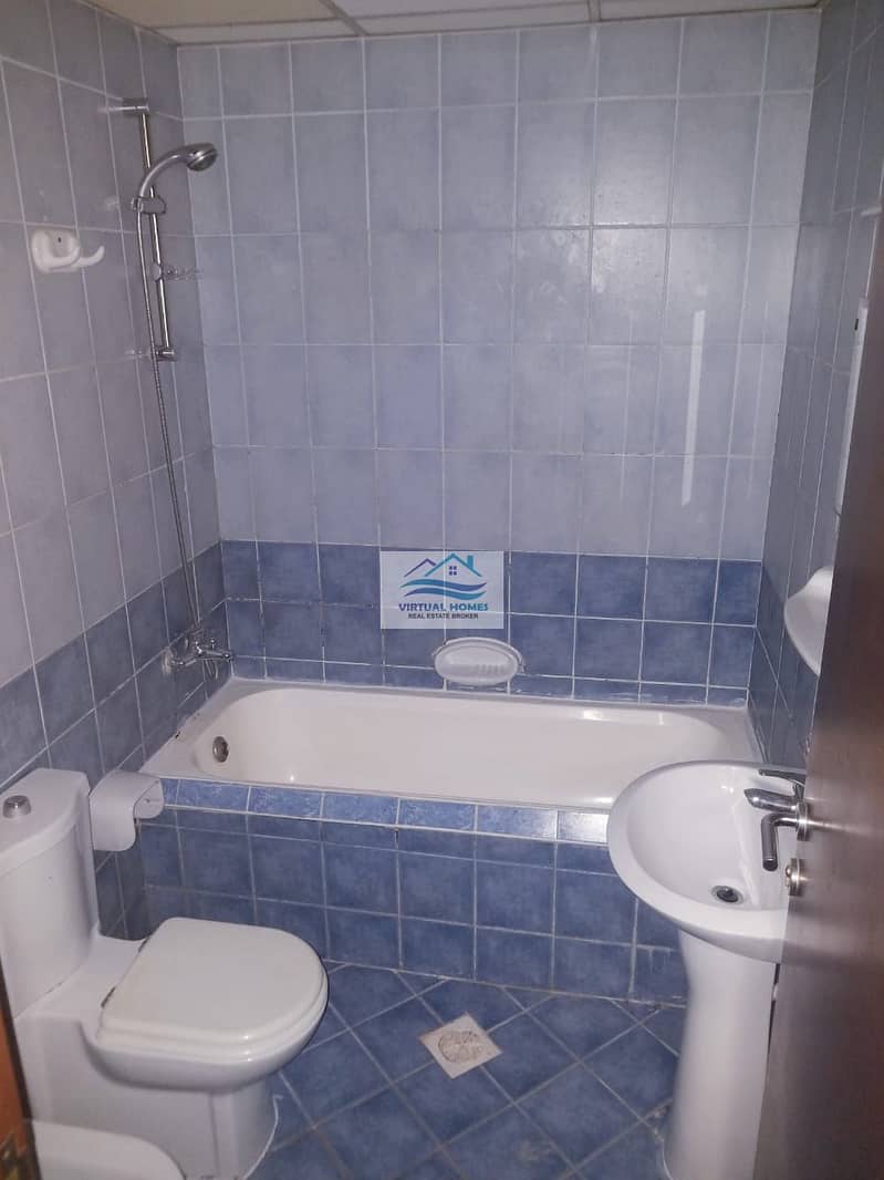 6 Large 1 BR France Cluster (5). jpeg