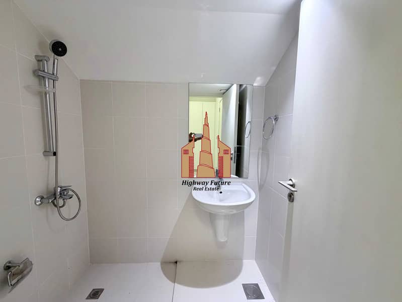 27 c0f1f0b3-09db-4c60-a8b9-da0c829c0271. jpeg