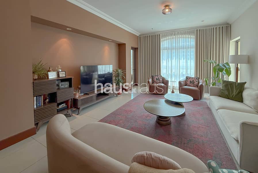 Unfurnished | High floor | C Type (+maids) Unfurnished | High floor | C Type (+maids)