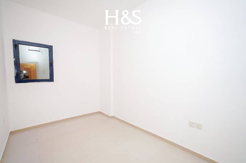 12 SAR10179. jpg