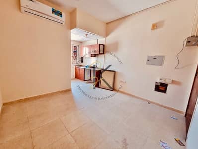 Estudio para en Alquiler en Muwaileh Commercial, Sharjah - 3b7ab937-3a9b-4009-b511-a0c3a3aa7f76. jpg