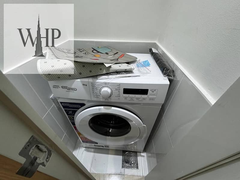 10 f3faa13f-ff90-4498-b2b7-c1999d7a0eff. jpeg