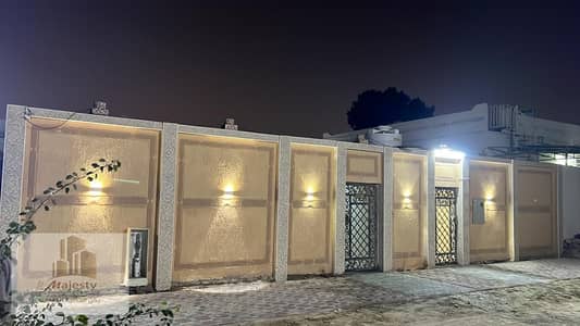 3 Camere Villa in vendita a Al Sabkha, Sharjah - 987. jpeg 3 Camere Villa in vendita a Al Sabkha, Sharjah - 987. jpeg