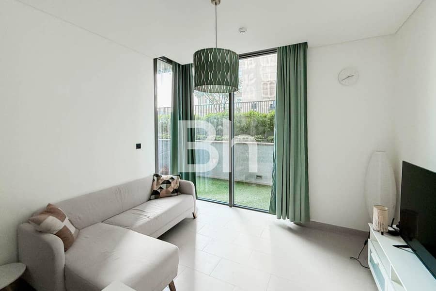 4 images image img