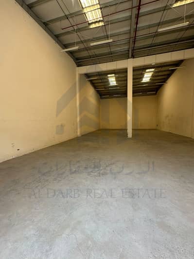 Warehouse para en Alquiler en Industrial Area, Sharjah - 2b5e9a01-3083-4ac7-a05b-a296a9837440. jpg Warehouse para en Alquiler en Industrial Area, Sharjah - 2b5e9a01-3083-4ac7-a05b-a296a9837440. jpg
