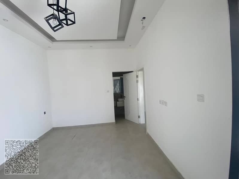 8 WhatsApp Image 2026-09-15 at 10.05. 04 (2). jpeg
