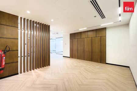 Office para en Alquiler en Jumeirah Lake Towers (JLT), Dubai - Oficina en Jumeirah Lake Towers (JLT)，JLT Cluster W，Jumeirah Business Centre 5, 290000 AED - 15721812