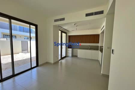 3 habitaciones Townhouse para en Venta en Dubai South, Dubai - Casa adosada en Dubai South,Emaar South,Expo Golf Villas, 3 dormitorios, 2550000 AED - 16512213 3 habitaciones Townhouse para en Venta en Dubai South, Dubai - Casa adosada en Dubai South,Emaar South,Expo Golf Villas, 3 dormitorios, 2550000 AED - 16512213