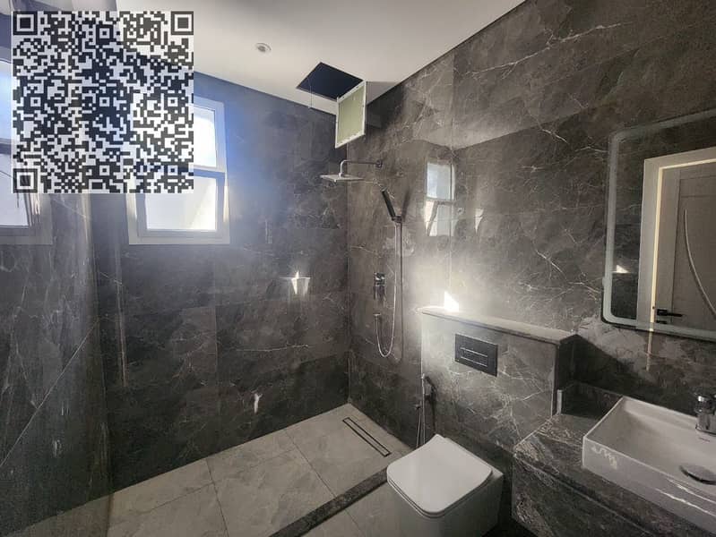 11 54ea7984-4d86-4458-bbd1-42f749e8192b. jpg