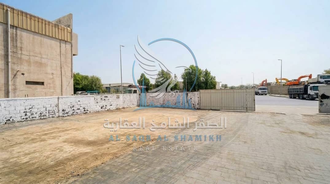 6 حوطة واسعة في موقع مميز بالصناعية 10 مع مكتبين وحمامين. . jpeg