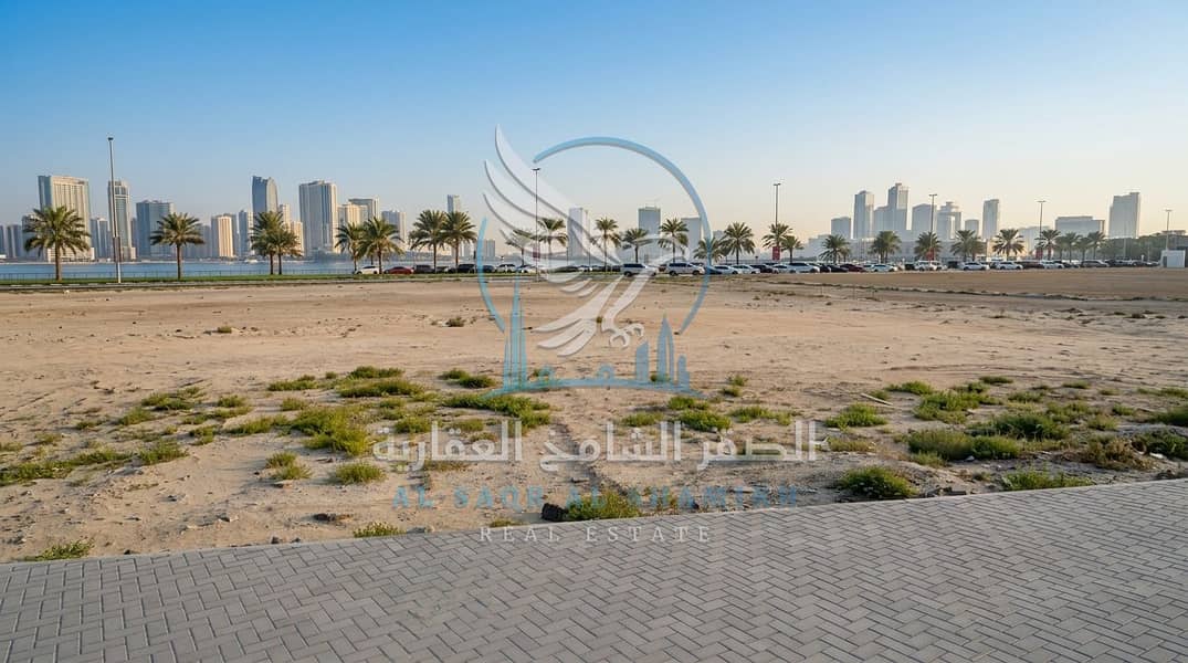 4 باركنج كبير للإيجار في المجاز 3 Large Parking Area for Rent in Al Majaz 3 3. jpeg