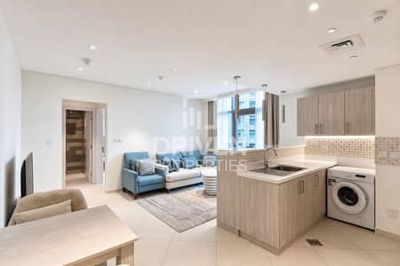 1 Bedroom Apartment for Rent in Palm Jumeirah, Dubai - Partial Sea View | Mid Floor | Fully Furnished