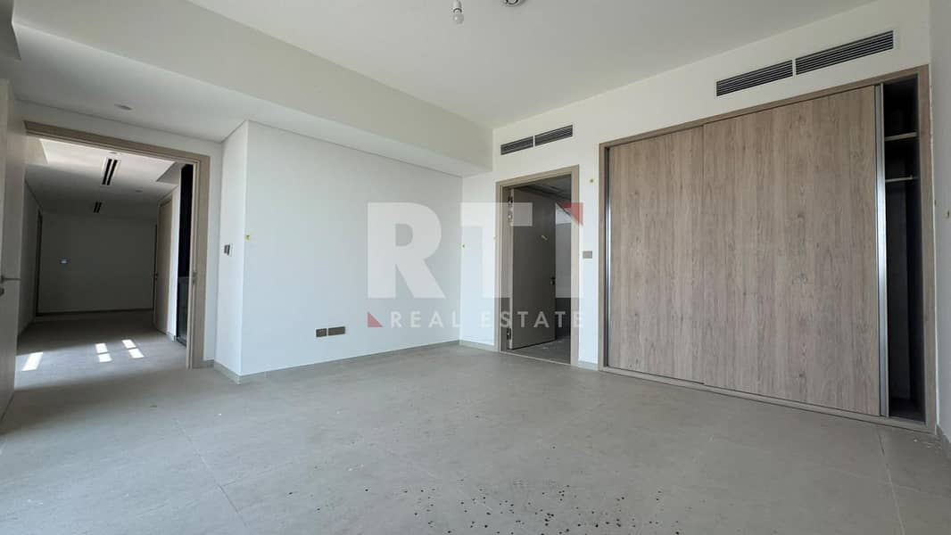 12 Image 13