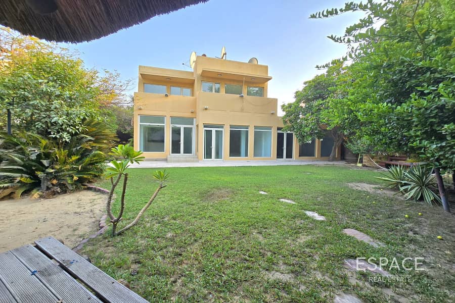 位于阿拉伯牧场社区,绍尔社区,绍尔1区 4 卧室的别墅 400000 AED - 5903424 位于阿拉伯牧场社区,绍尔社区,绍尔1区 4 卧室的别墅 400000 AED - 5903424