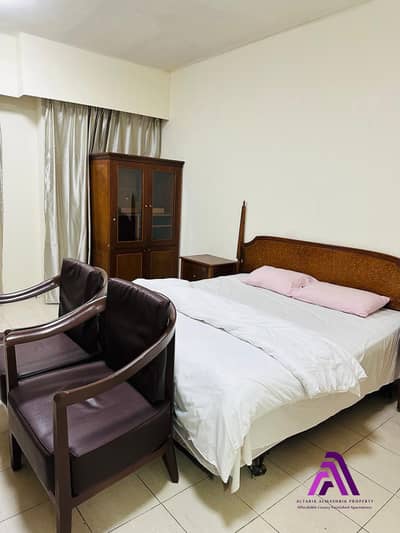 Studio for Rent in International City, Dubai - e87f0492-5231-48d7-850c-107f0406e228. jpeg
