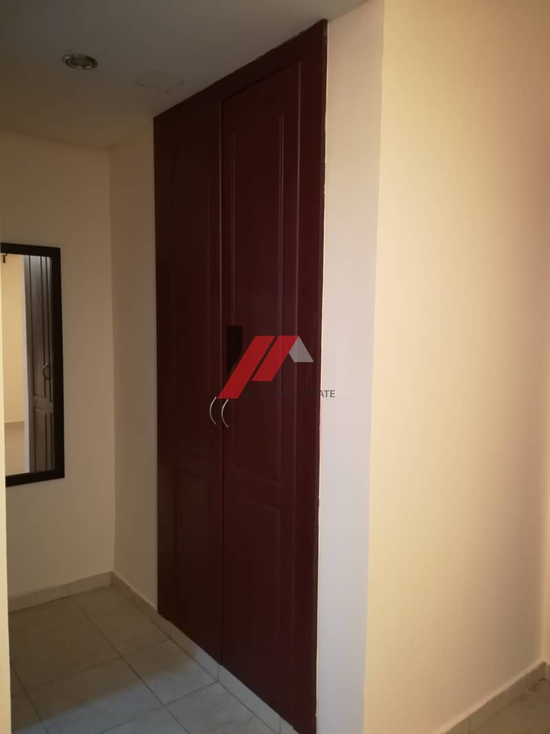9 Semi furnished 1bhk flat near Mall of Emirates in 45k