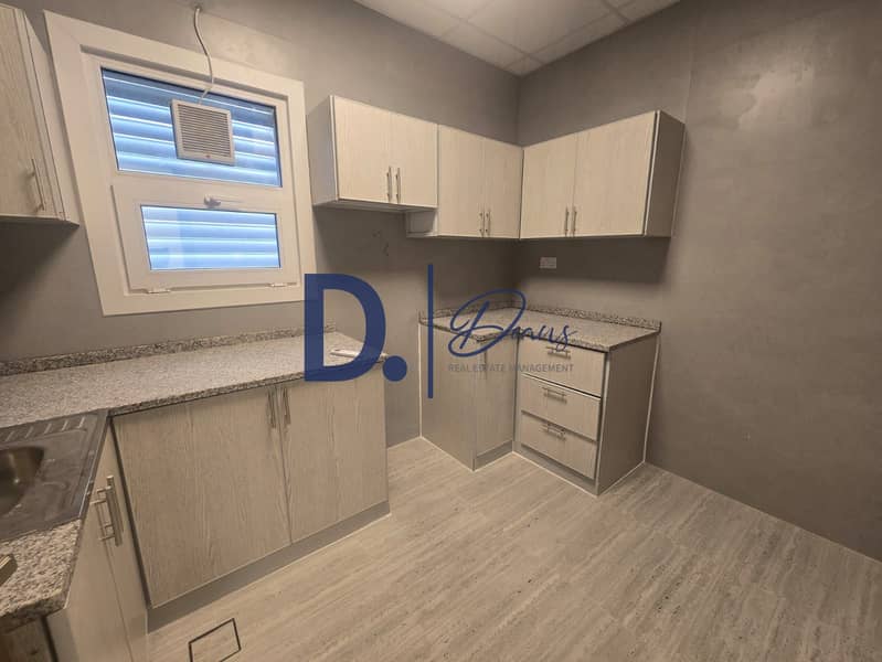 6 bcfd20e1-8885-4c46-9bda-4cfa39d168e5. jpg