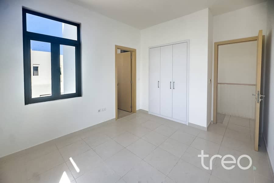 7 154 Mira Oasis I - 23. jpg