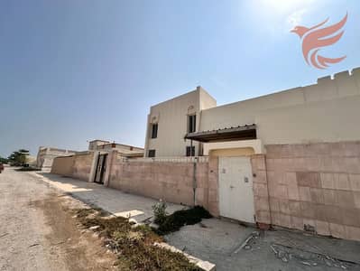 5 Bedroom Villa for Rent in Al Mamourah, Ras Al Khaimah - WhatsApp Image 2026-09-15 at 11.29. 51 (1). jpeg 5 Bedroom Villa for Rent in Al Mamourah, Ras Al Khaimah - WhatsApp Image 2026-09-15 at 11.29. 51 (1). jpeg