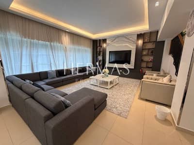 5 habitaciones Villa para en Alquiler en Nad Al Sheba, Dubai - Villa en Nad Al Sheba，Nad Al Sheba 3, 5 dormitorios, 450000 AED - 16514525
