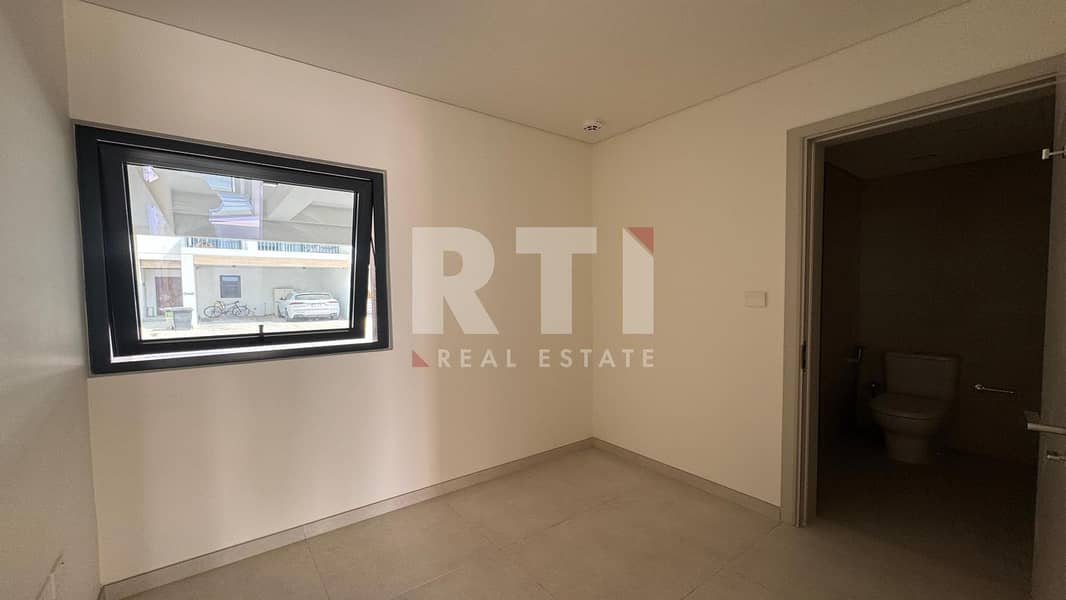 8 Image 8