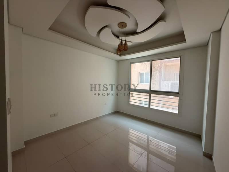 4 4c36efd9-1624-4632-82ad-aacb4d943afd. jpg